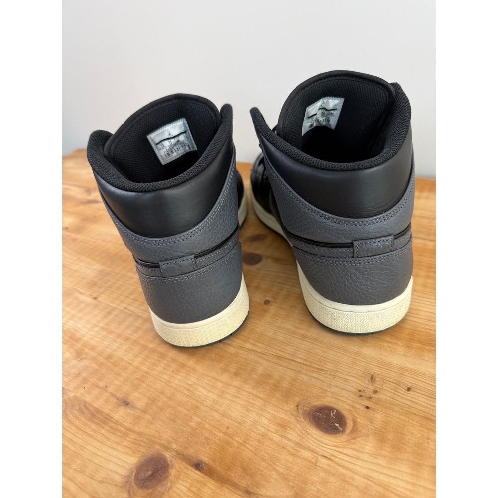 Jordan Air Jordan 1 Mid Mens Size 12 Dark Grey Black 554724-041 Basketball Shoes - Picture 3 of 9